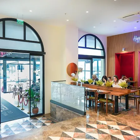 New Old Town Hotel 4*