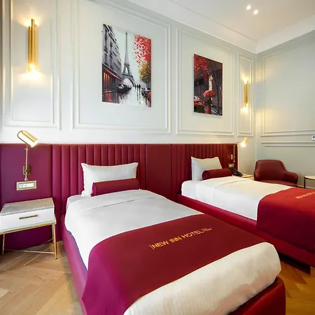 New Old Town Hotel 4*