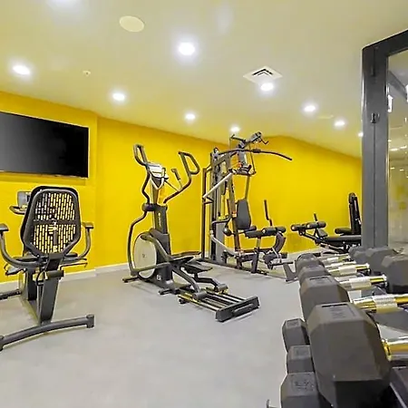 Otel New Old Town 4*