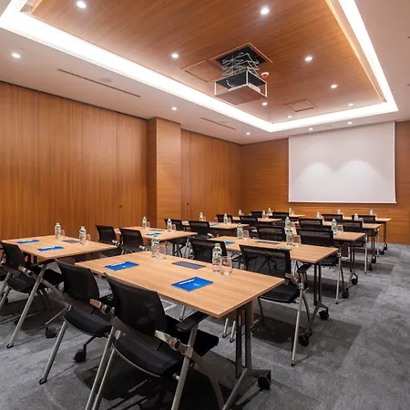 New Old Town ホテル 4*